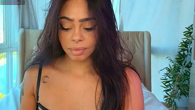 Pauline Clark online show from 04.05.26