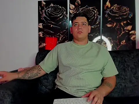 Snapshot of winy_hot chatting on 02.18.26 winy hot online show from 02.18.26