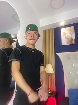 Dark Nico online show from 02.28.26