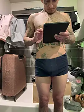 freaknine69 online show from 02.24.26