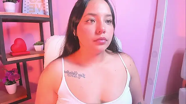 Snapshot of melanie_velle chatting on 02.18.26 melanie velle online show from 02.18.26