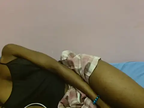 Snapshot of Sexybee01 chatting on 02.20.26 Sexybee01 online show from 02.20.26