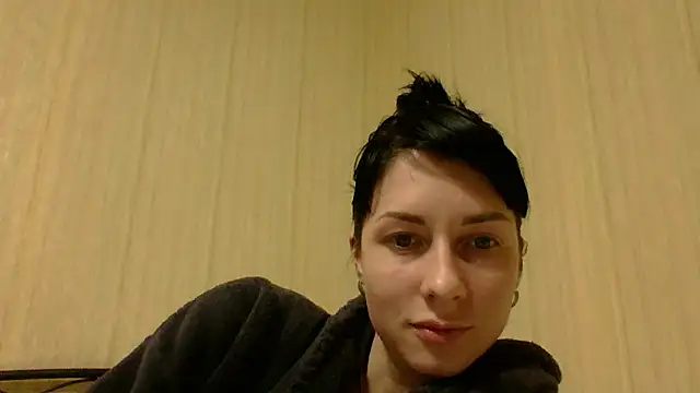 Snapshot of _OnyxQueen_ chatting on 02.25.26 OnyxQueen online show from 02.25.26