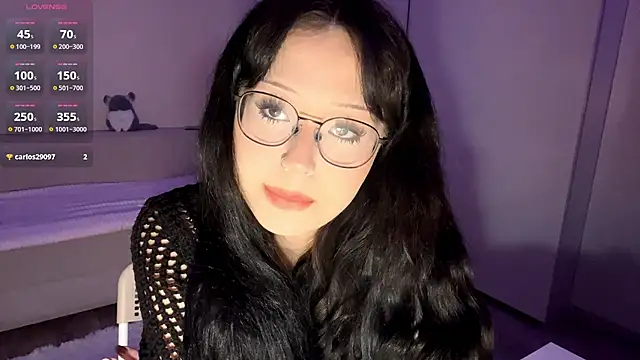 Snapshot of KateGlowee chatting on 02.26.26 KateGlowee online show from 02.26.26