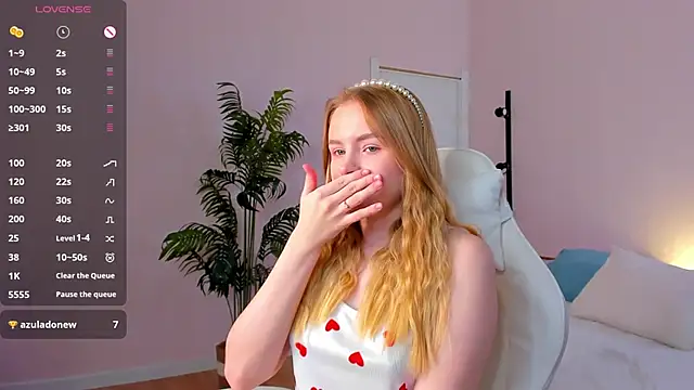 Snapshot of Linda__Bloom chatting on 03.04.26 Linda Bloom online show from 03.04.26