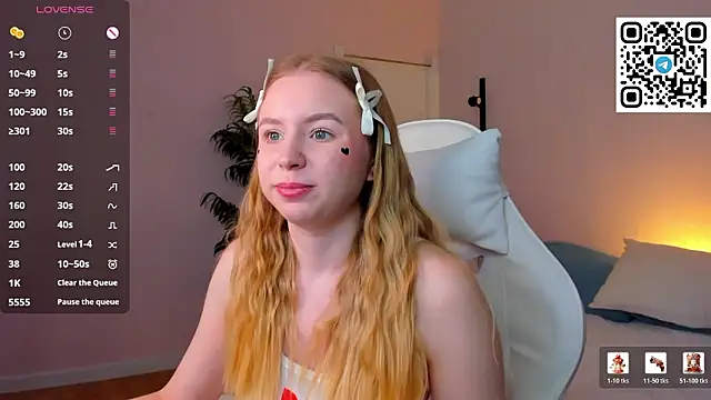 Snapshot of Linda__Bloom chatting on 03.06.26 Linda Bloom online show from 03.06.26