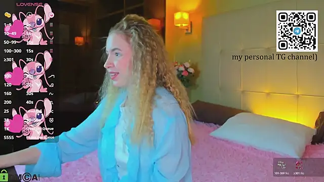 Snapshot of Linda__Bloom chatting on 04.07.26 Linda Bloom online show from 04.07.26