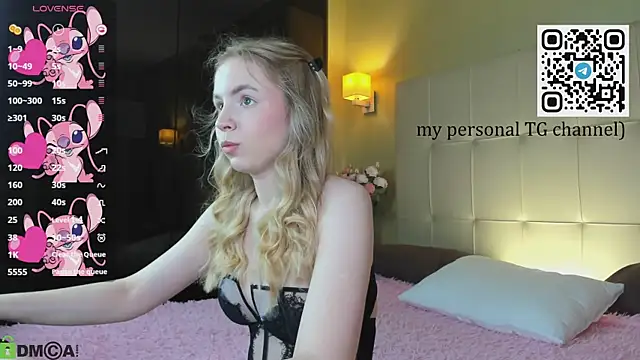 Snapshot of Linda__Bloom chatting on 04.09.26 Linda Bloom online show from 04.09.26