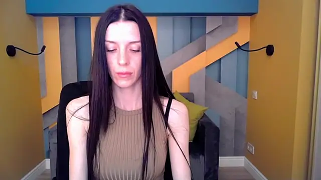Snapshot of NoirDiva chatting on 04.23.26 NoirDiva online show from 04.23.26