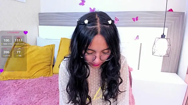 Emilyblussh online show from 04.14.26