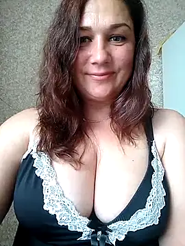 Snapshot of Susan8421 chatting on 06.22.26 Susan8421 online show from 06.22.26