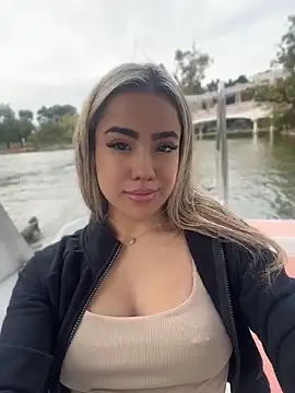 bellabarbiex online show from 04.14.26