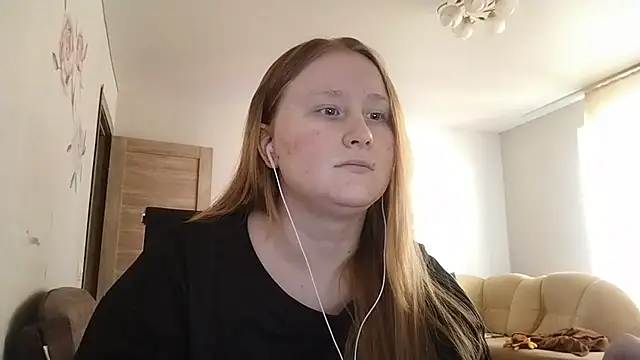 Snapshot of AnikaLipps chatting on 04.20.26 AnikaLipps online show from 04.20.26
