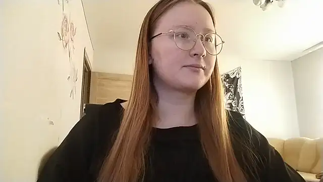 Snapshot of AnikaLipps chatting on 04.30.26 AnikaLipps online show from 04.30.26