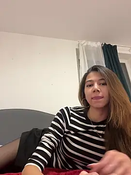 KiraVixenSweet online show from 02.14.26