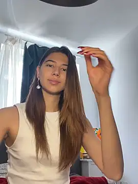 KiraVixenSweet online show from 06.07.26