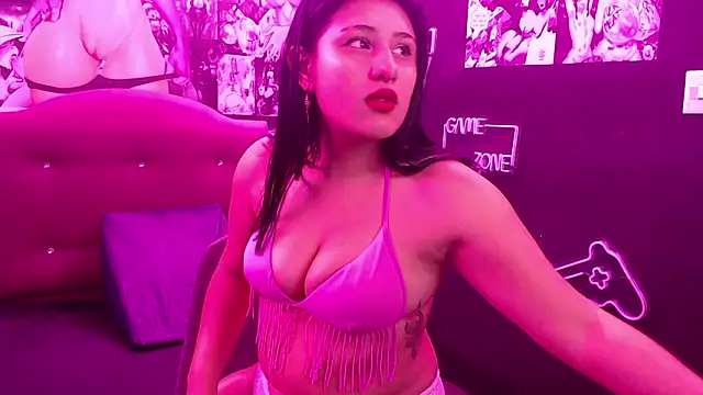 Snapshot of cherry07_ chatting on 02.23.26 cherry07 online show from 02.23.26