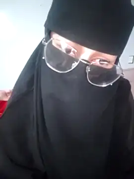 Snapshot of Kawtr9ahbtk chatting on 02.21.26 Kawtr9ahbtk online show from 02.21.26