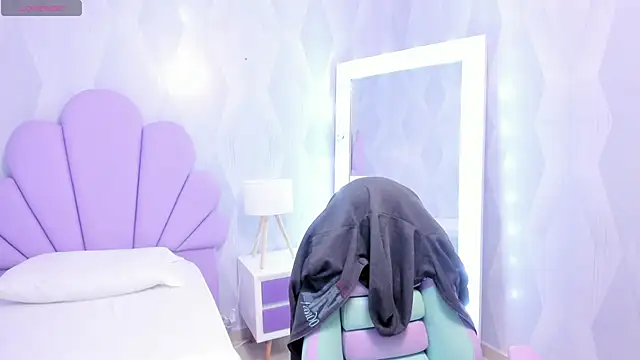 Snapshot of babysophie18_ chatting on 02.23.26 babysophie18 online show from 02.23.26