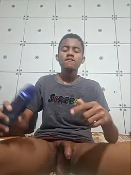 Snapshot of jujubinha1028 chatting on 02.17.26 jujubinha1028 online show from 02.17.26