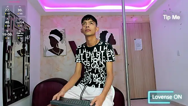 Snapshot of KITTY_BOSH chatting on 03.02.26 KITTY BOSH online show from 03.02.26