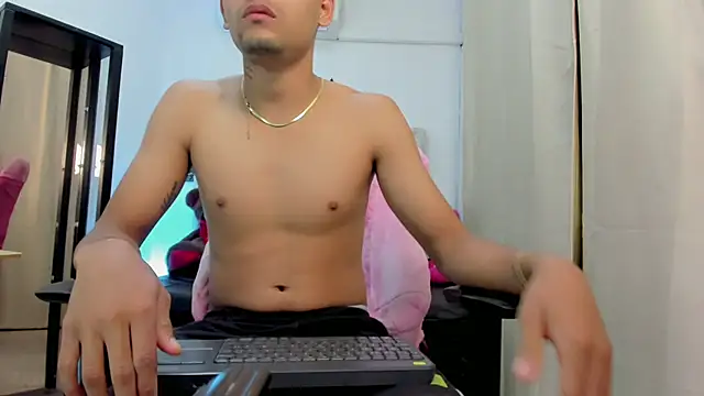 Matheoo  online show from 02.25.26