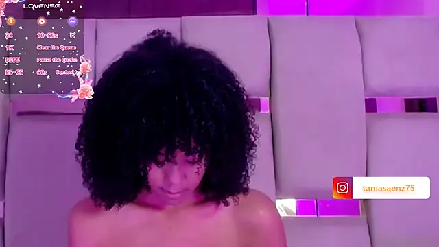 Snapshot of Tania_Saen chatting on 02.21.26 Tania Saen online show from 02.21.26