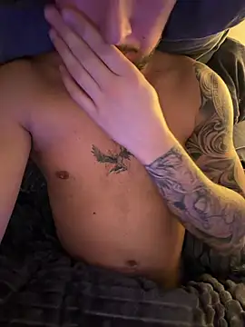 derallerechte001 online show from 02.15.26