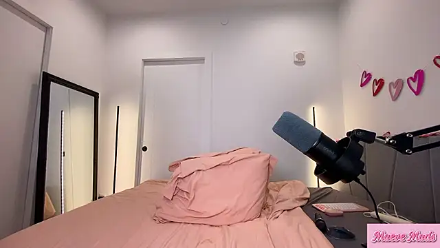 iammaeve online show from 03.02.26