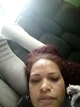 Snapshot of Helensex1 chatting on 02.25.26 Helensex1 online show from 02.25.26