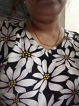 taniya0 online show from 04.24.26