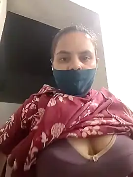 taniya0 online show from 04.27.26