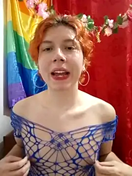 Snapshot of JULESFOX chatting on 02.18.26 JULESFOX online show from 02.18.26