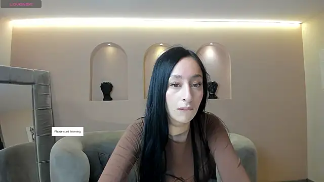 Snapshot of AmaraDivine chatting on 05.30.26 AmaraDivine online show from 05.30.26
