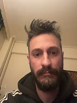 Snapshot of livegreek chatting on 03.14.26 livegreek online show from 03.14.26