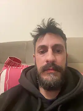 Snapshot of livegreek chatting on 03.17.26 livegreek online show from 03.17.26