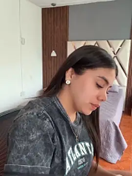 Luna rousse26 online show from 04.14.26