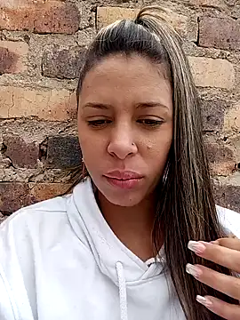 kiki milu online show from 04.01.26