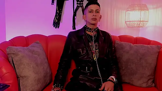 Maximoking26 online show from 04.07.26