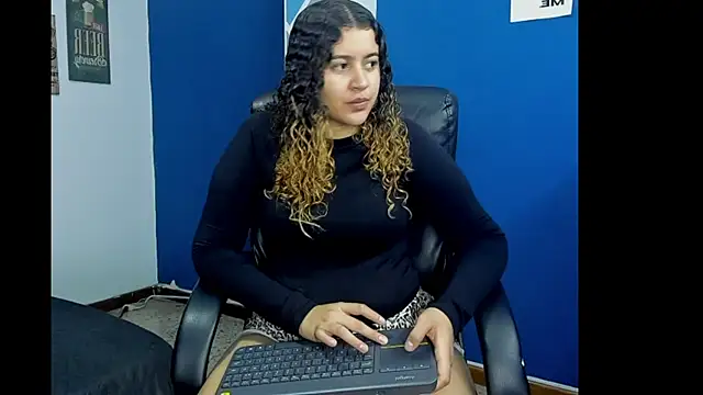 goodgirlxxl online show from 03.20.26