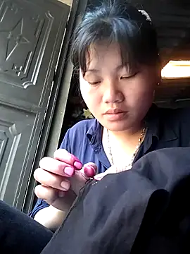 Snapshot of Baby_flower_1 chatting on 02.17.26 Baby flower 1 online show from 02.17.26