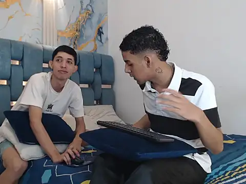 Snapshot of GOLD_BOYS chatting on 02.24.26 GOLD BOYS online show from 02.24.26