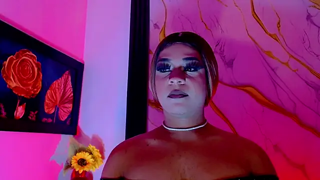 cristal villael  online show from 03.24.26