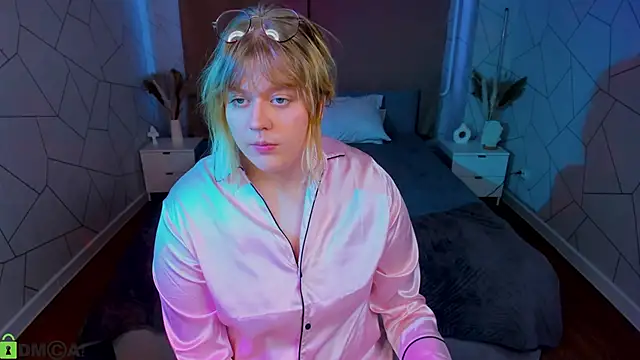 luna c0ra online show from 03.25.26