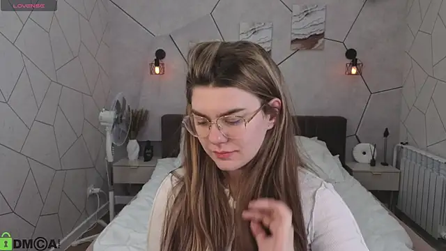 zoe j0y online show from 02.20.26