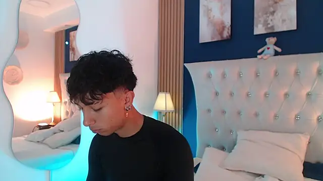 Aiden Rivers  online show from 04.09.26