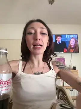 FrutillitaXX online show from 02.15.26