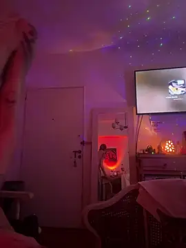 FrutillitaXX online show from 04.14.26