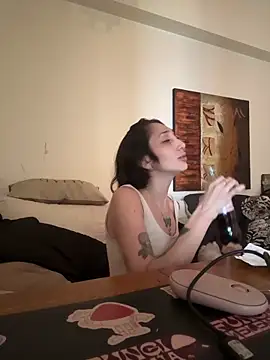 FrutillitaXX online show from 04.15.26