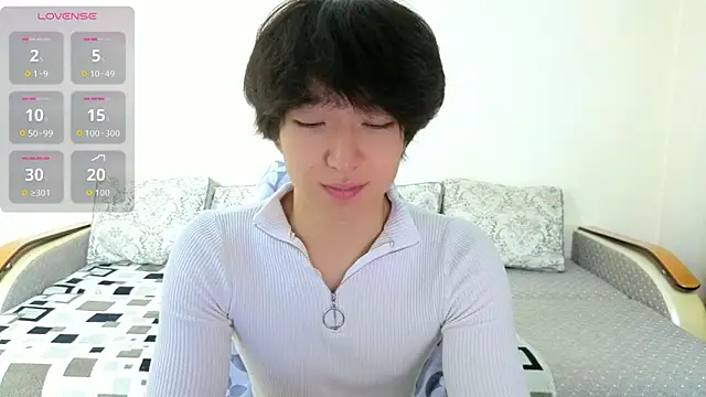 Snapshot of DianInav chatting on 05.15.26 DianInav online show from 05.15.26